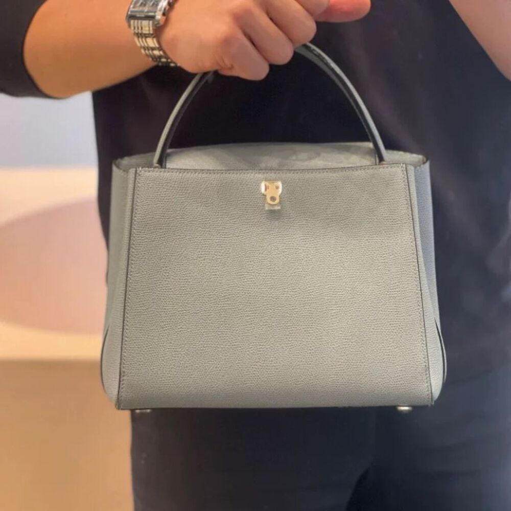 Valextra Women Pre-Loved Bag Very Good Condition